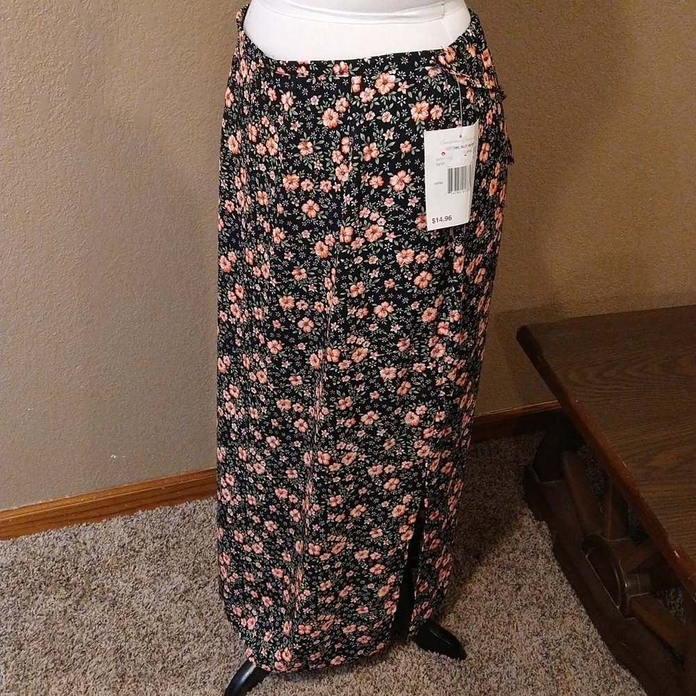 Vintage Floral Split Side Skirt - Picture 1 of 9